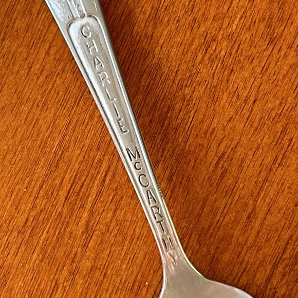 Charlie McCarthy vintage spoon and worlds fair 1939 fork - Picture 3 of 6